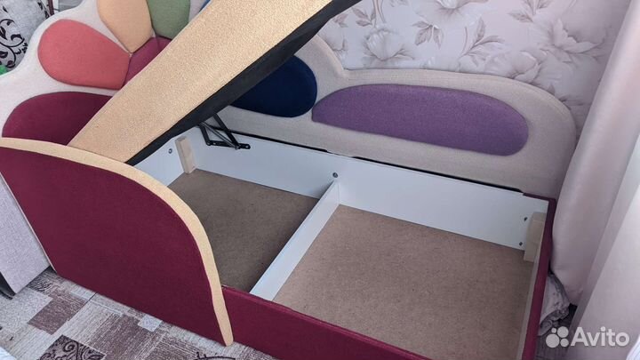 Диван кровать 