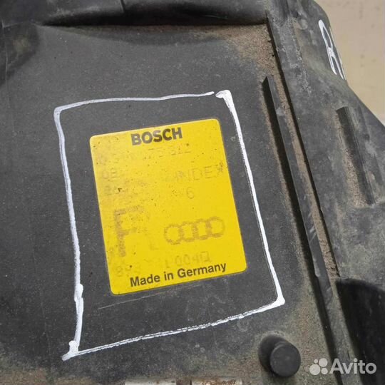Фара передняя правая Audi 80 B4