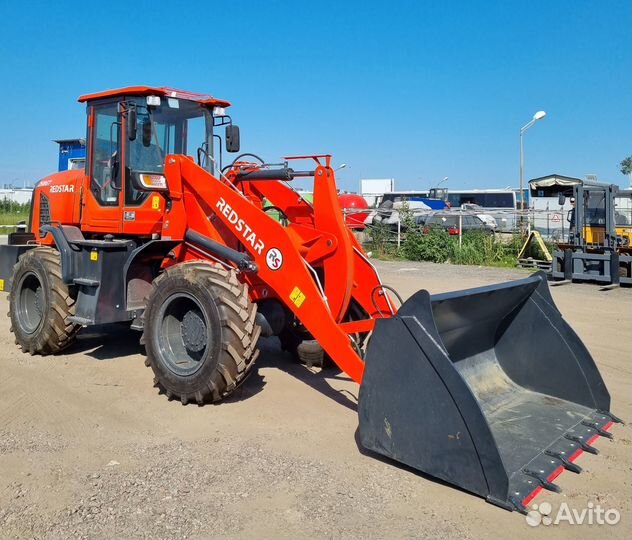 Фронтальный погрузчик Redstar 2500GT, 2023