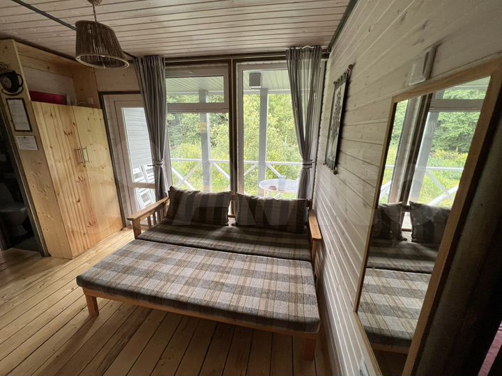 Коттедж 30 м² на участке 15 сот.