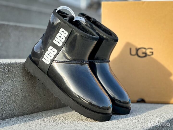 UGG Classic Clear Mini Black