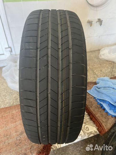 Kumho Ecsta PS71 215/55 R18 95R