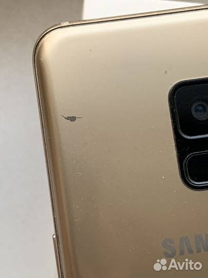Телефон Samsung galaxy a8