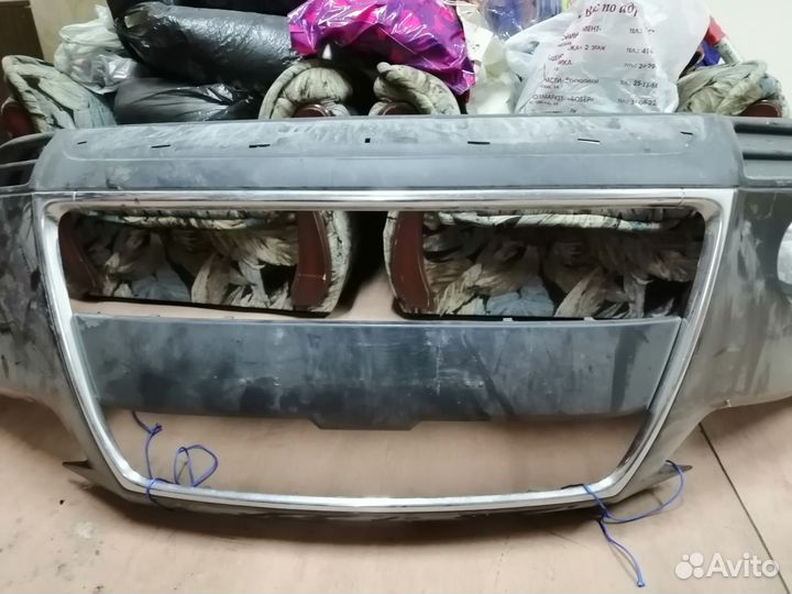 Бампер передний мицубиси аутлендер 2010 года б/у