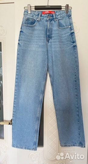 Джинсы