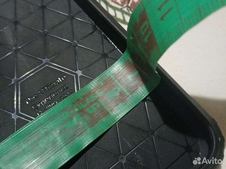 Бампер для телефона