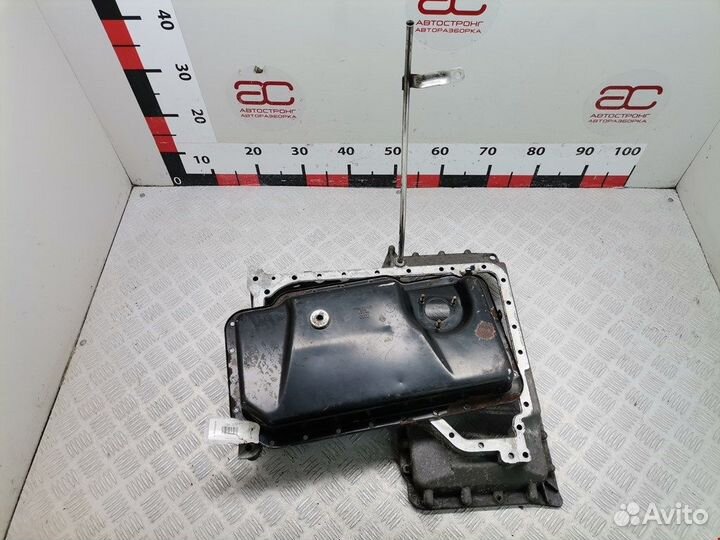 Б/У Поддон двигателя 077103602E VAG