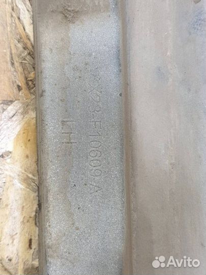 Накладка порога Jaguar Xf X250 3.0 2008