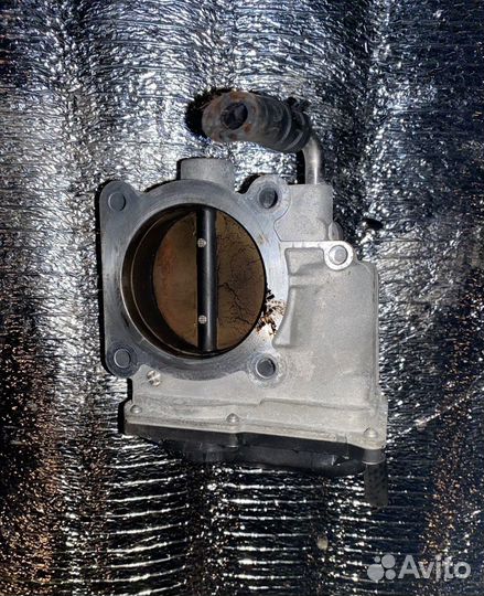 Дроссельная заслонка Lexus GS300 IS250