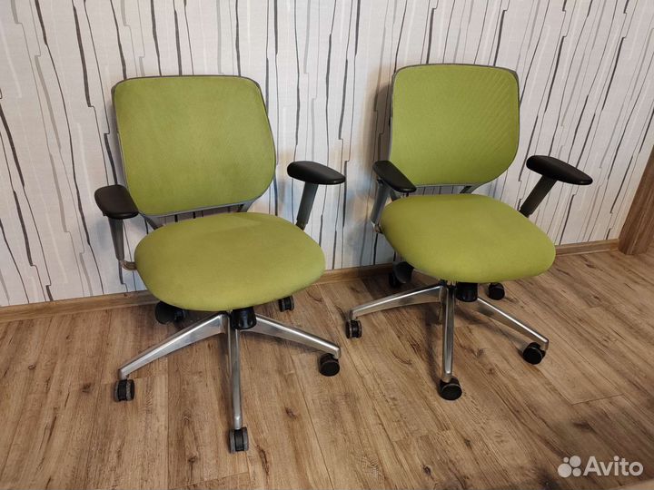 Офисное, компьютерное кресло бу