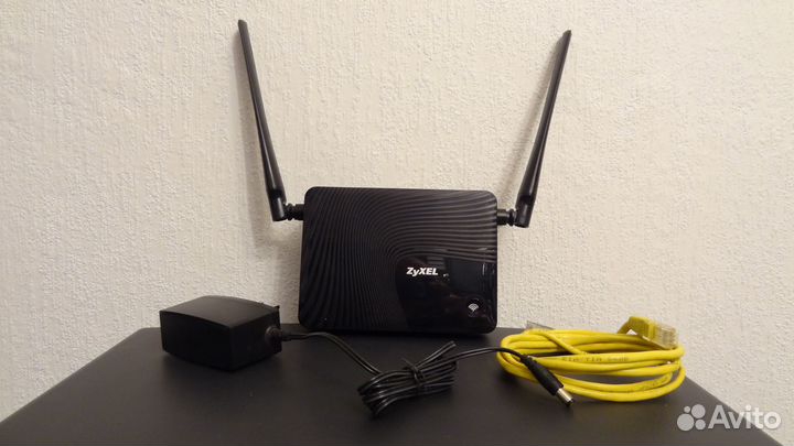 Модем Zyxel Keenetic Omni II Маршрутизатор
