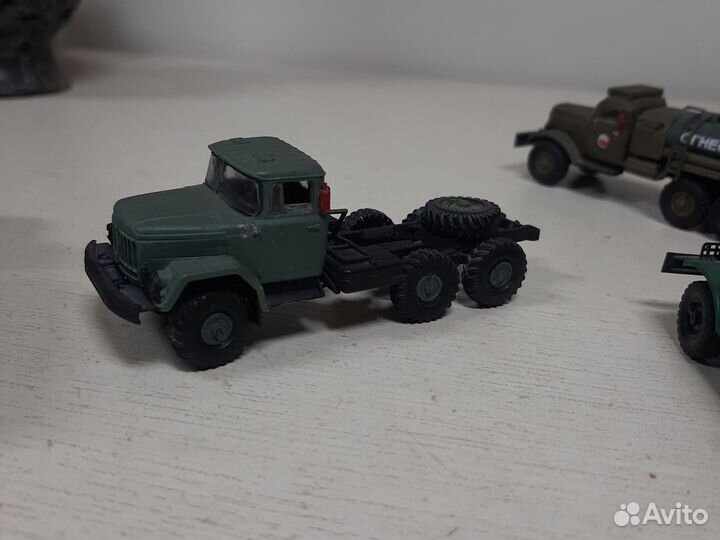 Модель военного автомобиля