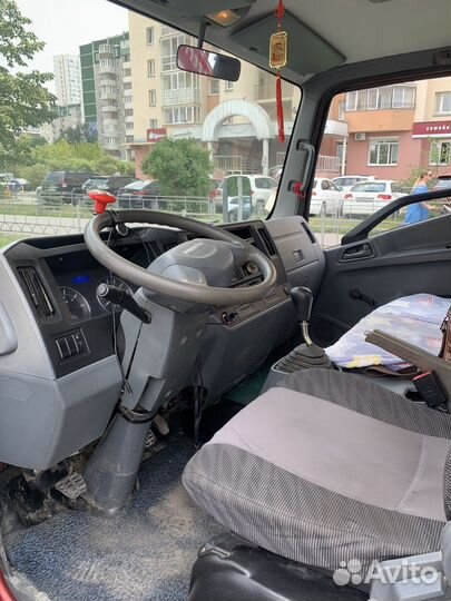 Naveco C300 с КМУ, 2014