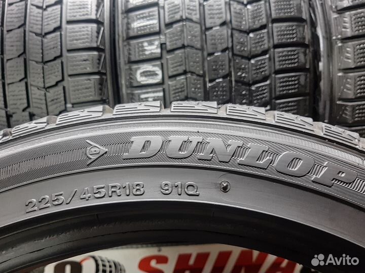 Dunlop DSX-2 225/45 R18 и 255/40 R18 92Q