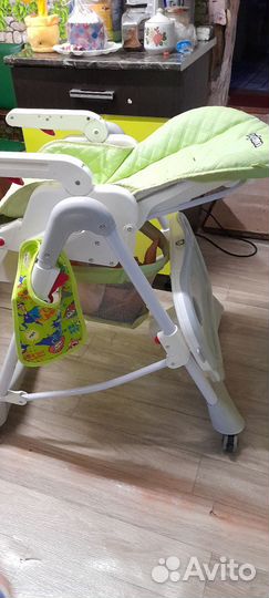 Стульчик для кормления happy baby