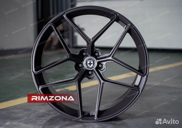 Кованые диски R22 на Audi Q5