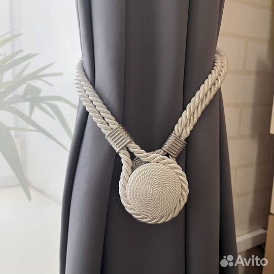 Подхваты для штор на магнитах