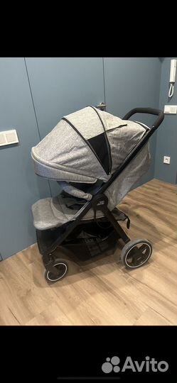 Прогулочная коляска britax romer