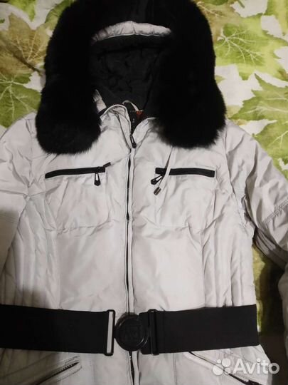 Пуховик женский размер 46 -48