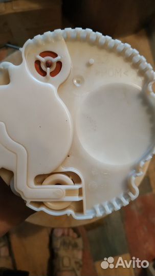 Бензонасос Nissan Almera N16