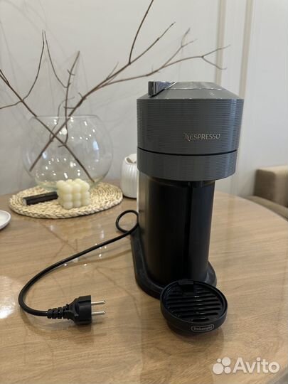 Капсульная кофе машина nespresso