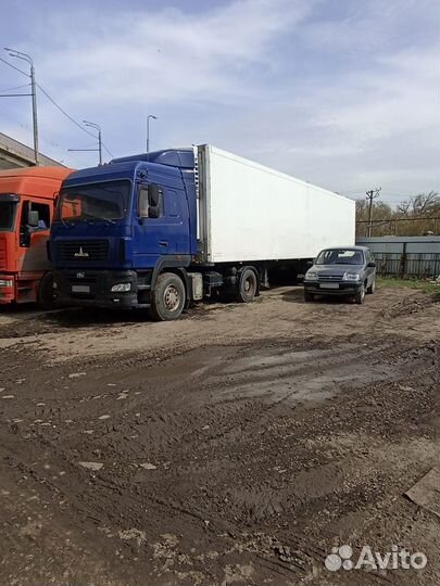 МАЗ 544018-1320-031 с прицепом, 2011