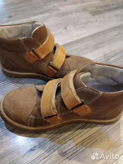 Ботинки 30размер