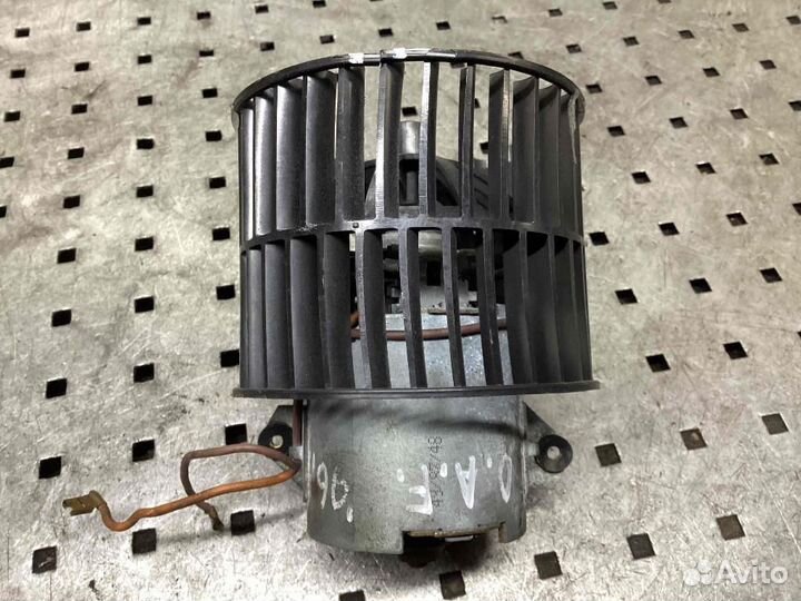 Моторчик печки Opel Astra F