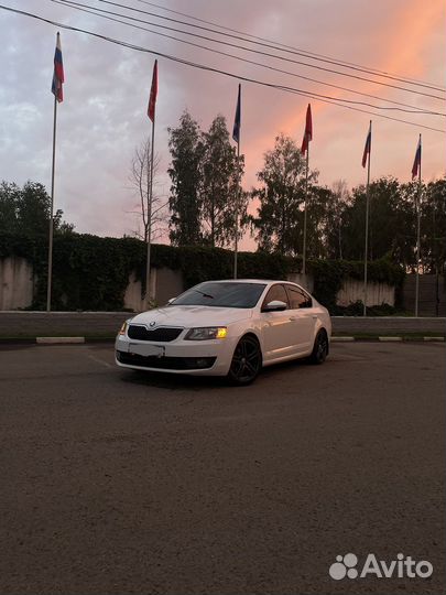 Диски на VAG, Audi R8 style