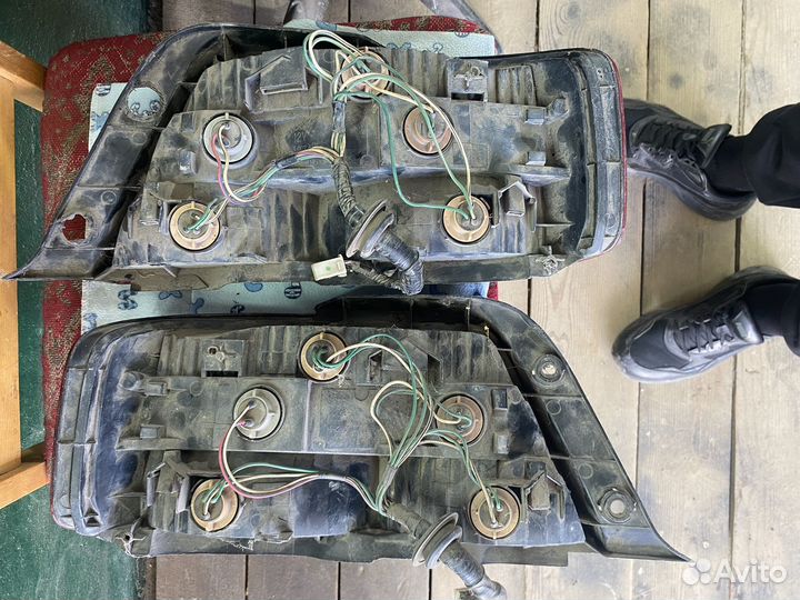 Фонарь/toyota/chaser/GX100/GX105/JZX100