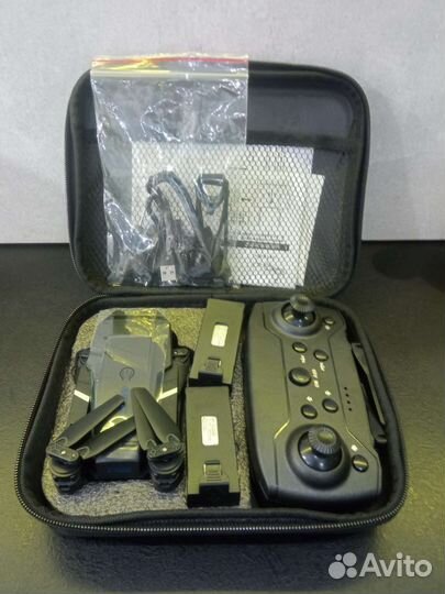 Дрон с двумя камерами. Квадрокоптер