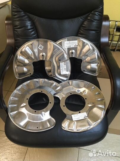 Защита суппорта для Mercedes W166