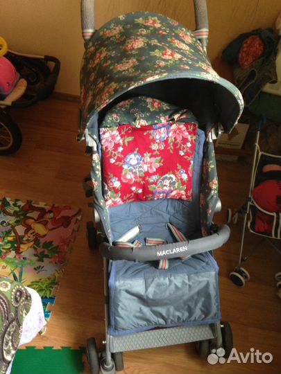 Коляска Maclaren