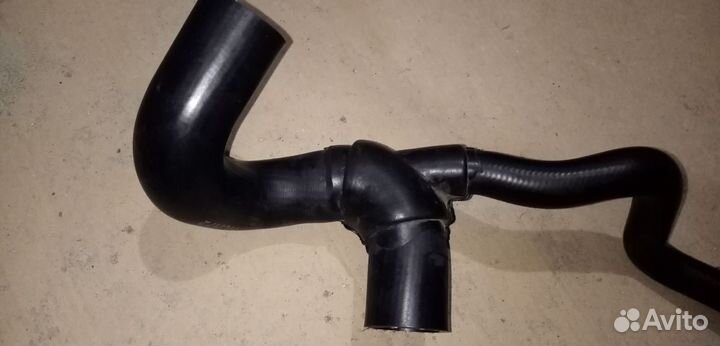 Патрубок Опель