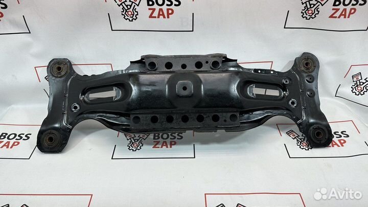 Задний подрамник балка Toyota Camry V40 V45 V50 55