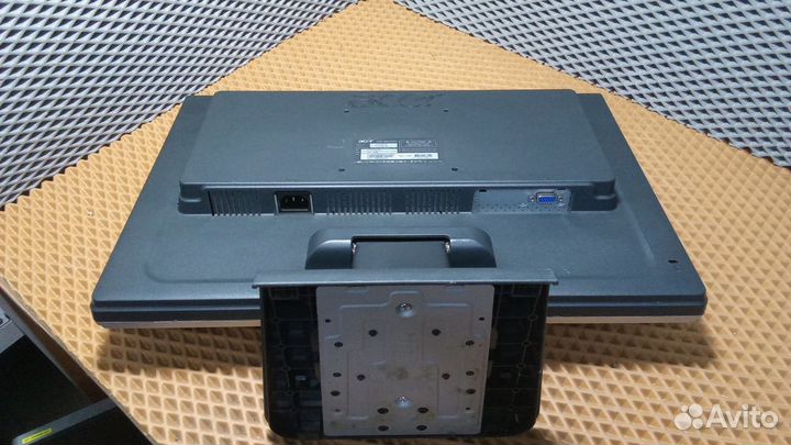 Монитор acer AL2016W