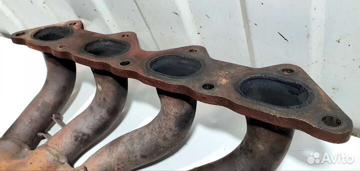 Выпускной коллектор Mitsubishi Galant 8 2,4 4G64