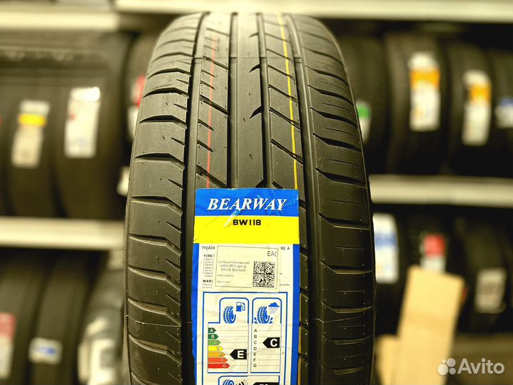 Bearway BW118 255/35 R20 134T