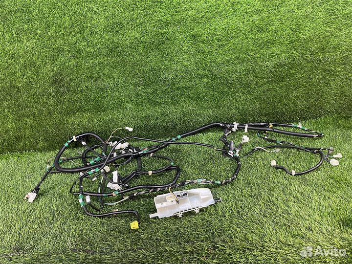 Коса салона левая Toyota Mark Ii GX110 1GFE 2001