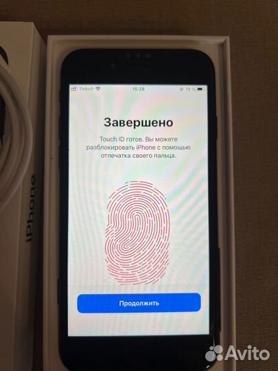 iPhone SE, 64 ГБ