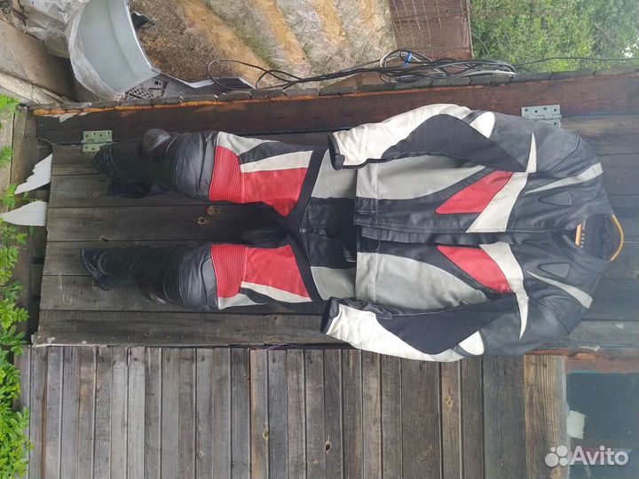 Мотокомбенизон