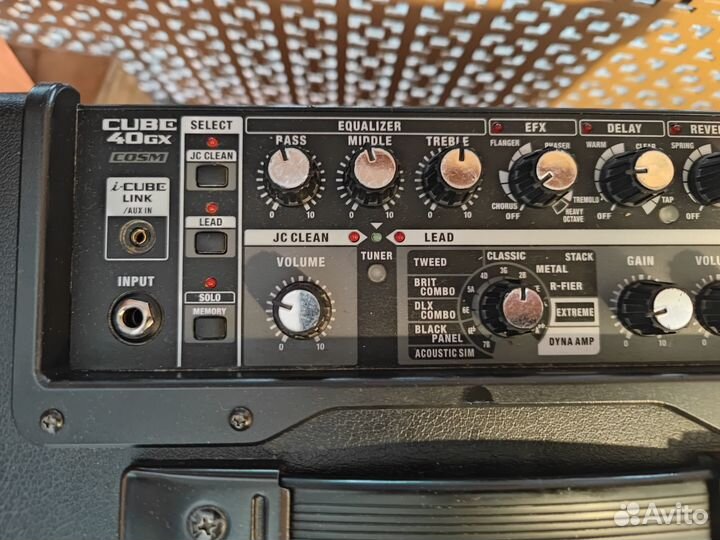 40ват Roland cube 40 GX cosm комбоусилитель Комбик