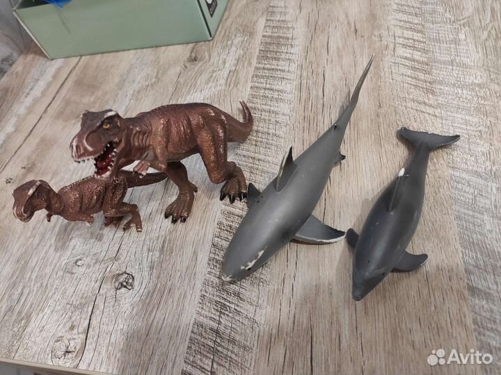 Фигурки животных mojo