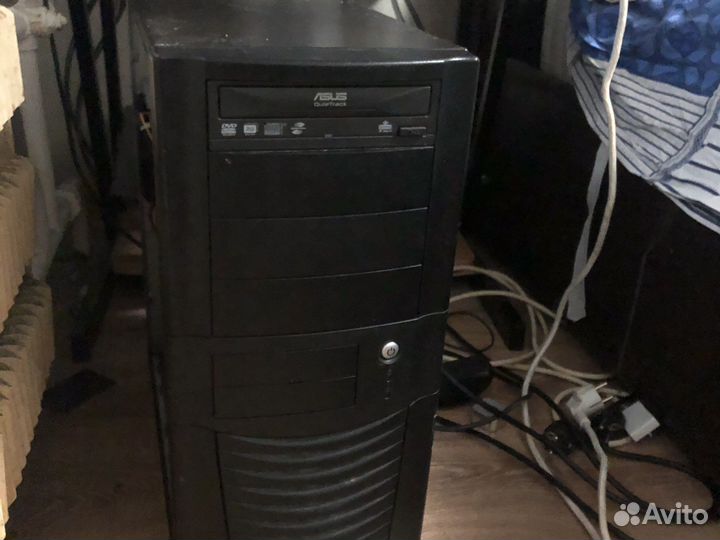 Монитор Acer и системный блок