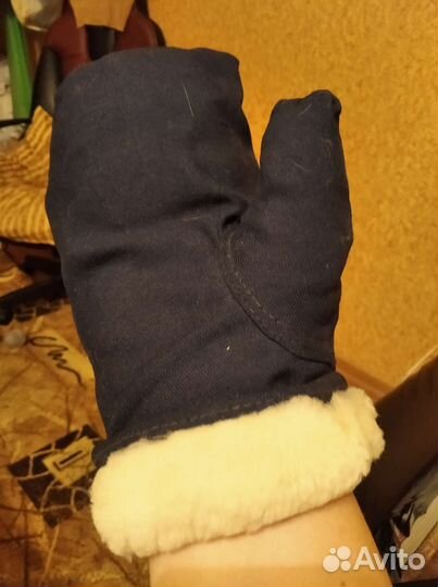 Рукавицы тёплые