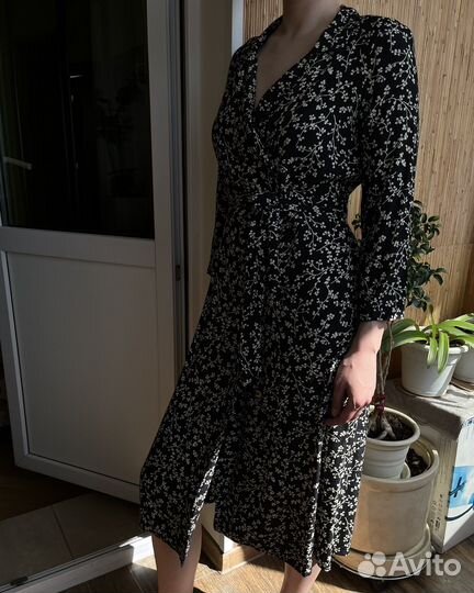 Платье mango миди