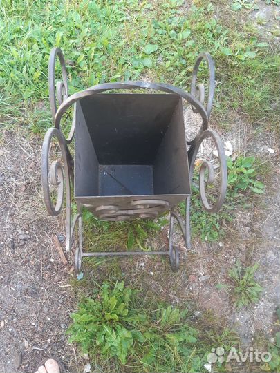 Урна для мусора уличная