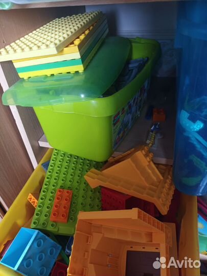Lego duplo очень много наборов. 3 ящика