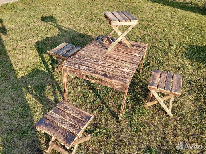 Складной стол и стулья для пикника