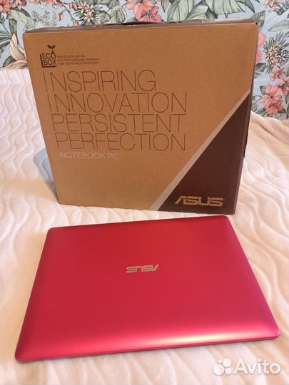 Нетбук Asus X102B